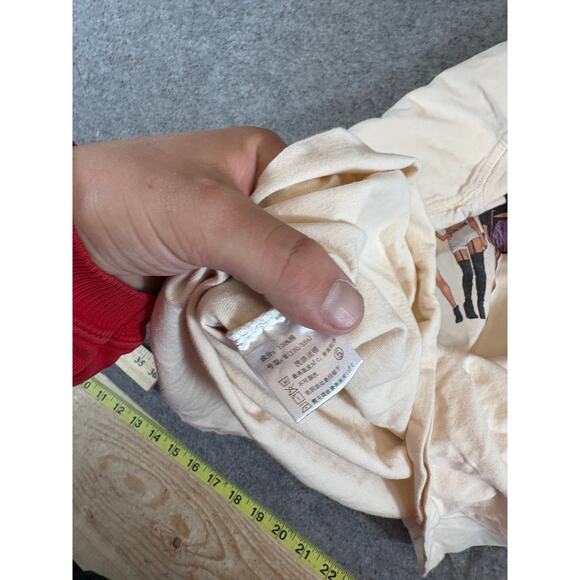 Taylor Swift 1989 Taylors Version Shirt Womens XS Cream Tour Long Sleeve Tee - Picture 10 of 10